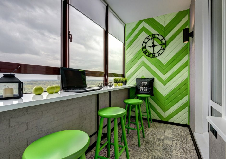 Лоджия в зеленом стиле