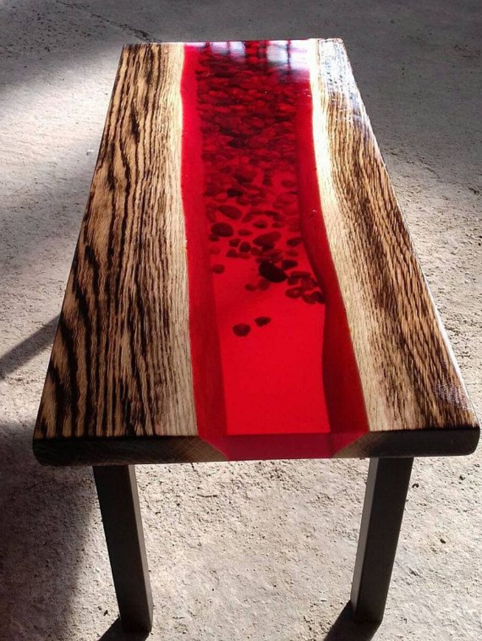 Стол с эпоксидной смолой с подсветкой