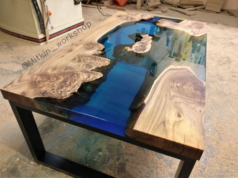 Прозрачная столешница из эпоксидной смолы