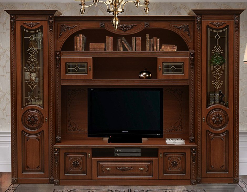 Стенка Эвита Джулия