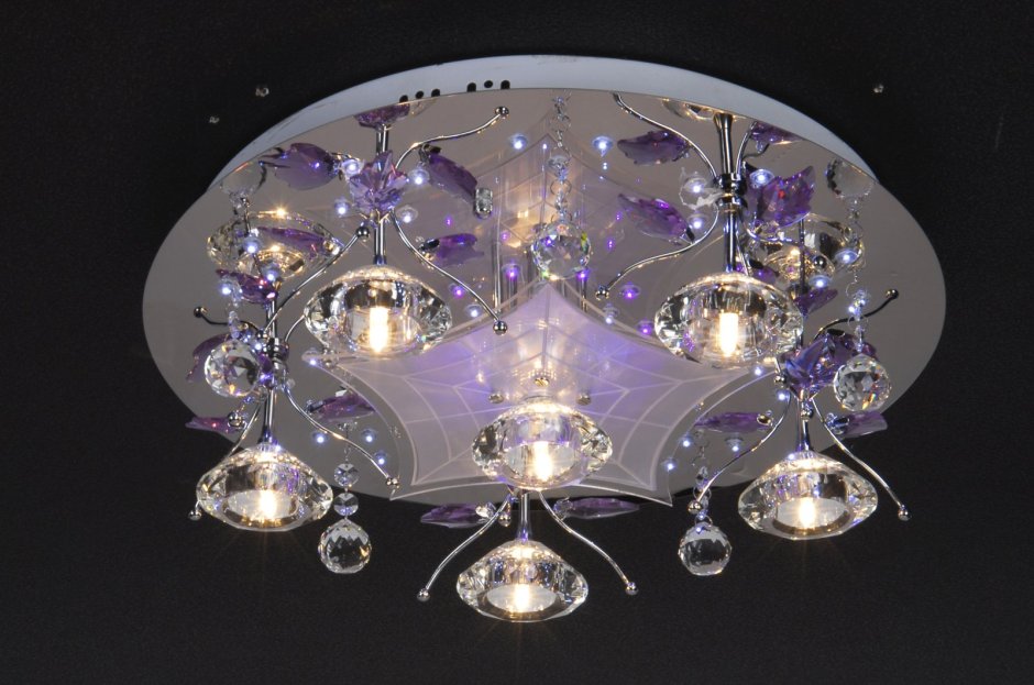 Люстра с пультом управления