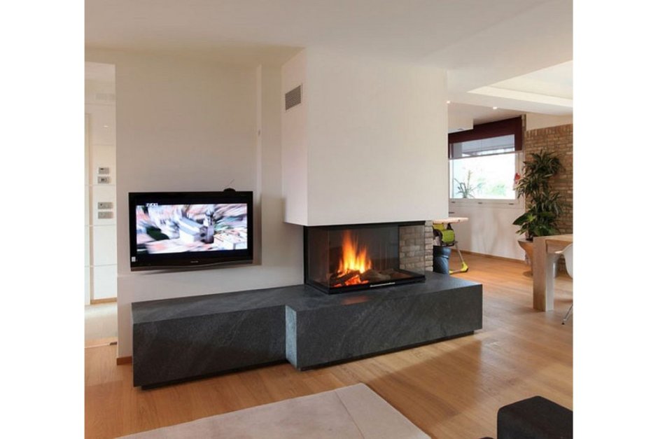 Гостиная с угловым камином