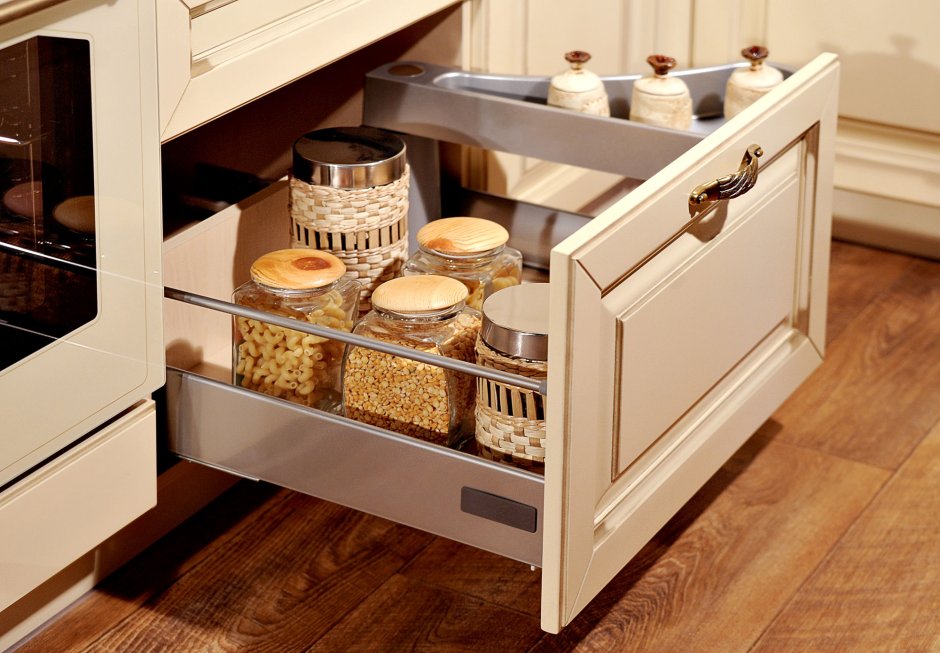 Фурнитура Хеттих для кухни