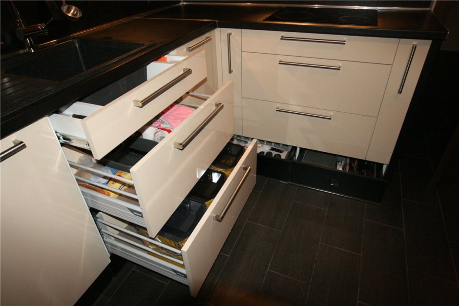 Скрытый ящик тандембокс Блюм