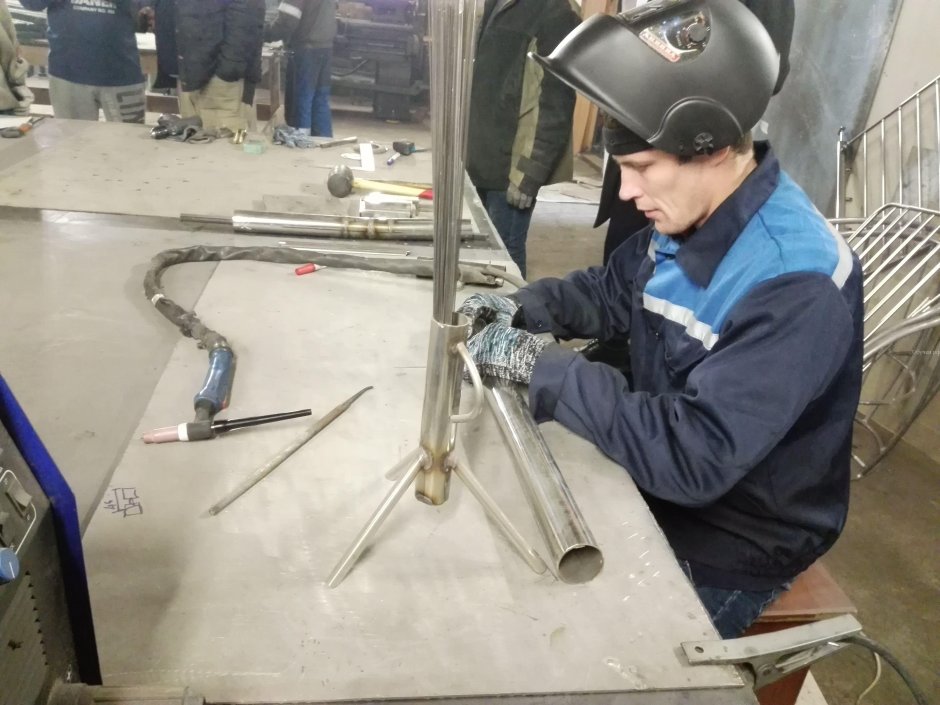 Смешной сварщик