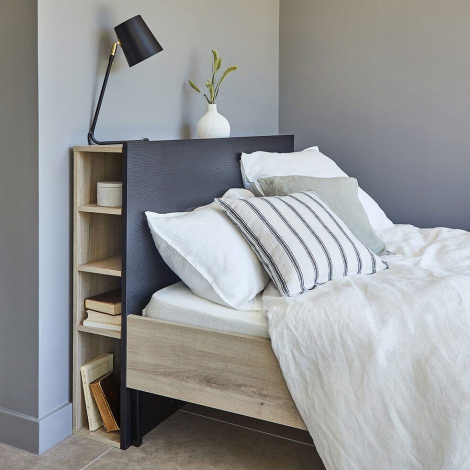 Кровать икеа МАЛЬМ С изголовьем