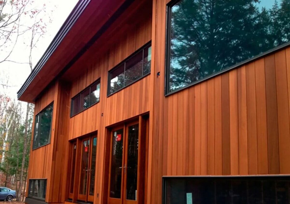 Отделка фасада металлическими кассетами