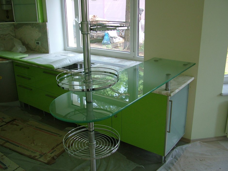 Стеклянная барная стойка