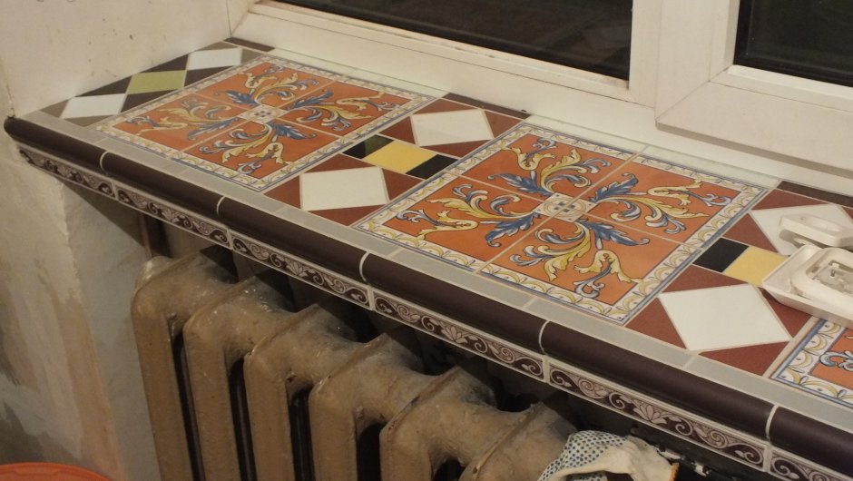 Подоконник из плитки керамической