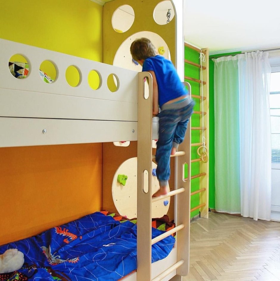 Кровать для мальчика второй ярус