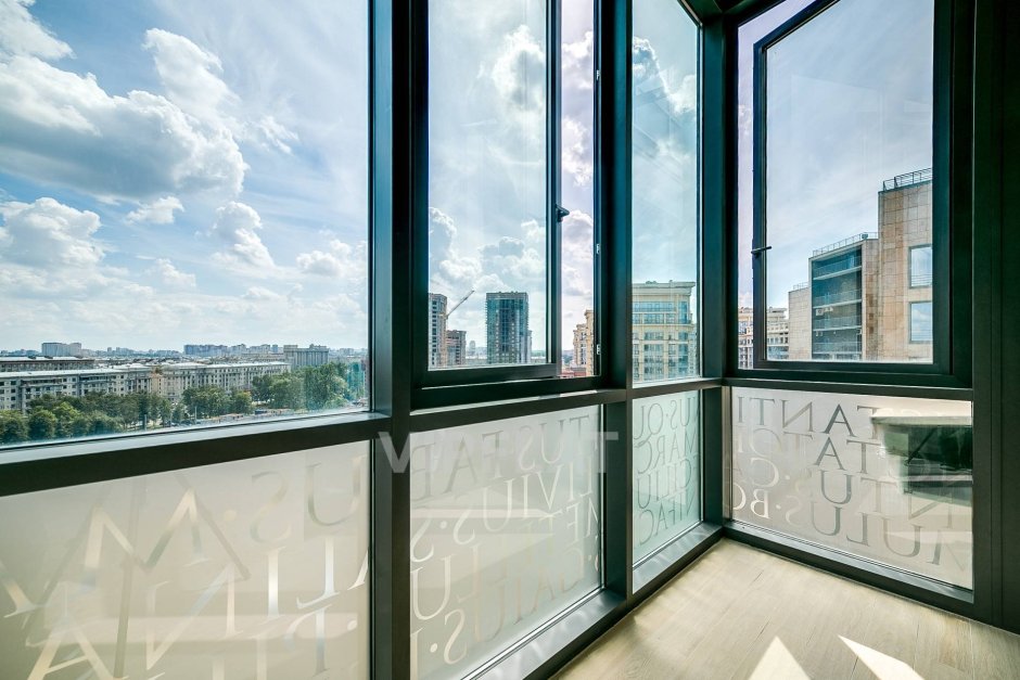 Фасадное остекление балкона