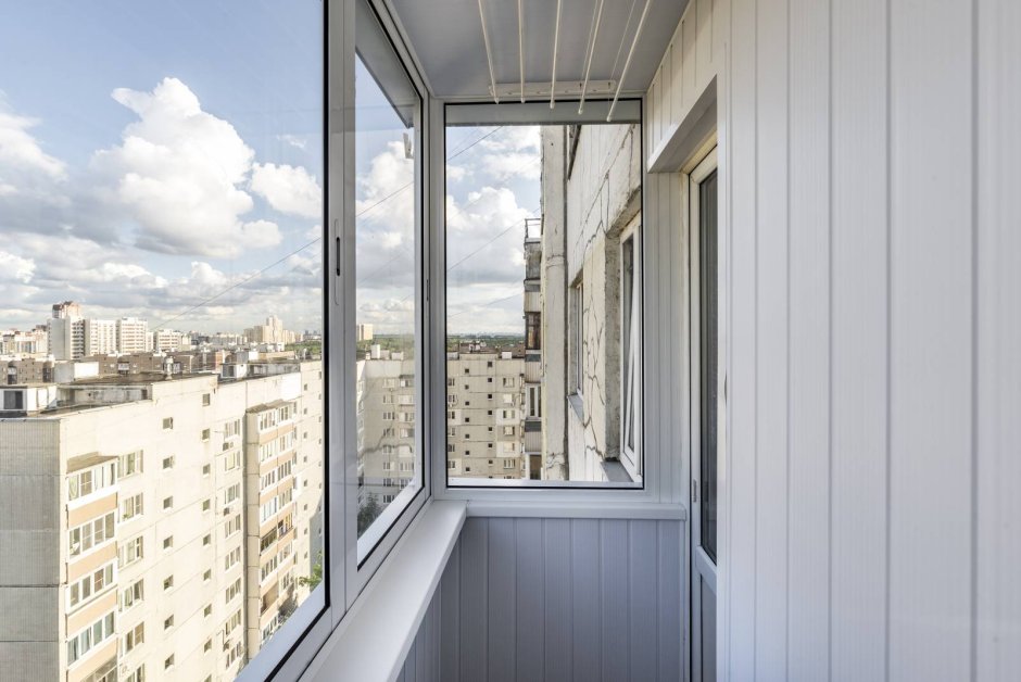 Красивые остекленные балконы