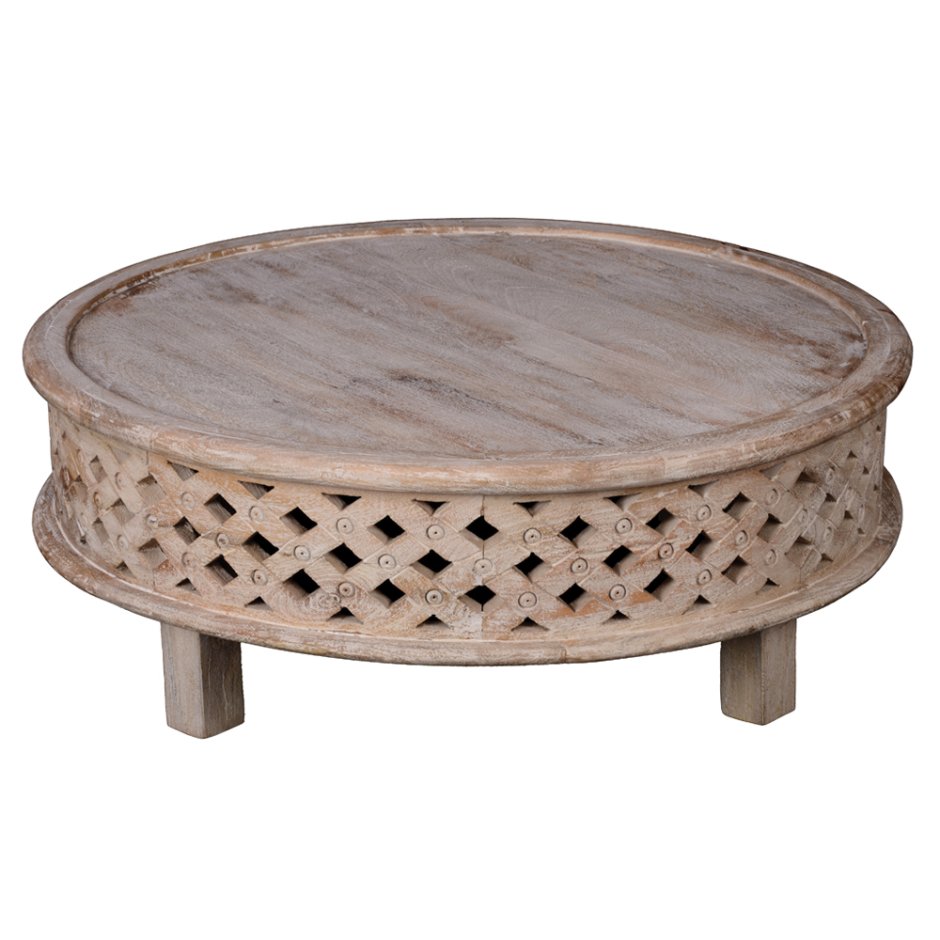 Журнальный деревянный круглый столик резной