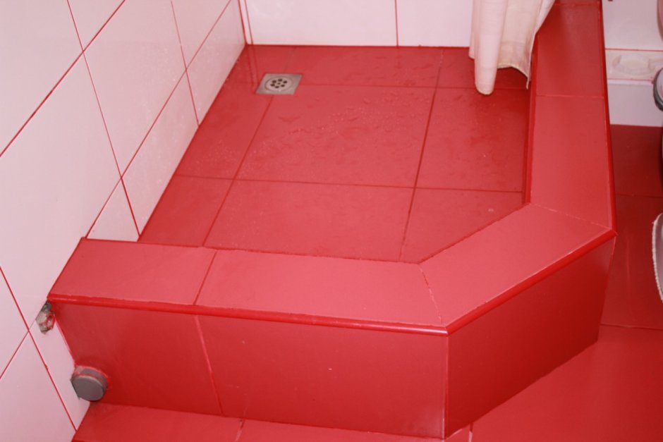 Душевой поддон из плитки