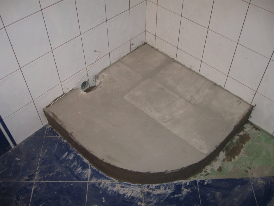 Душевые поддоны из мозаики