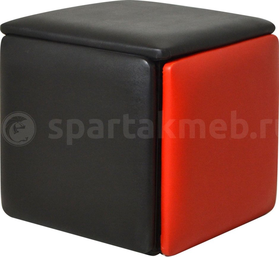 Компактные стулья превращаются в пуфик