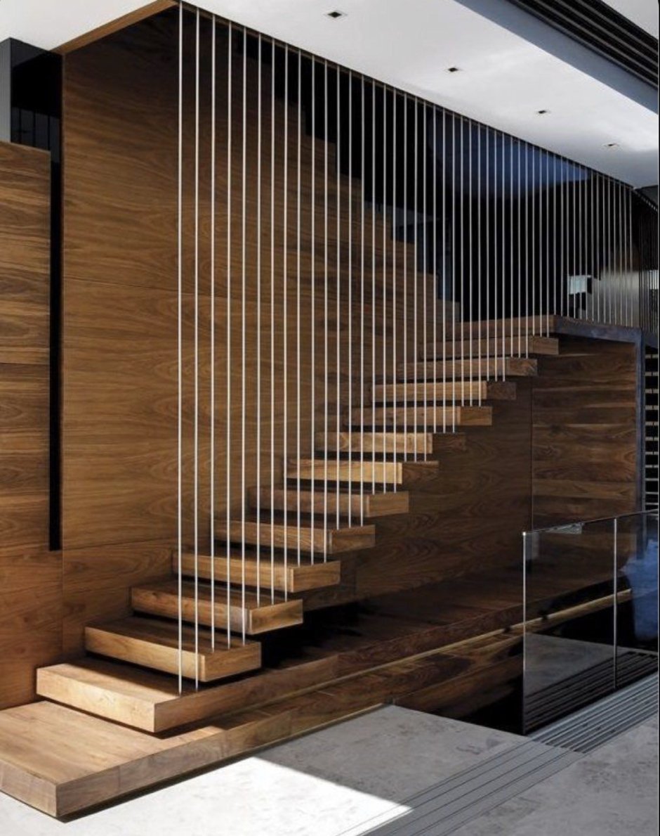 Лестница в интерьере