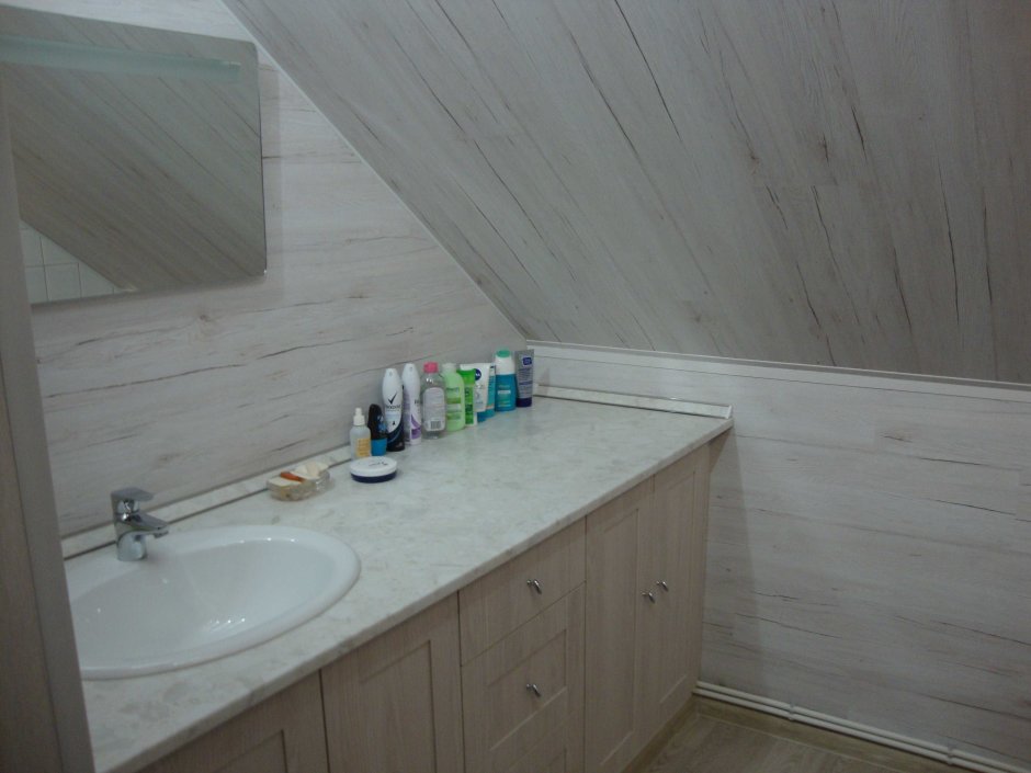 Мансарда обшитая вагонкой