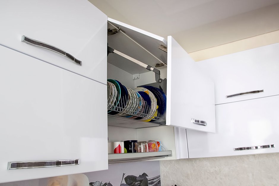 Хеттих раздвижная система на кухню