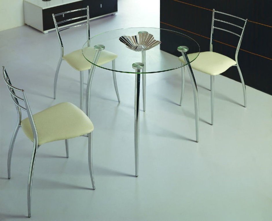 Обеденные группы в стиле Модерн