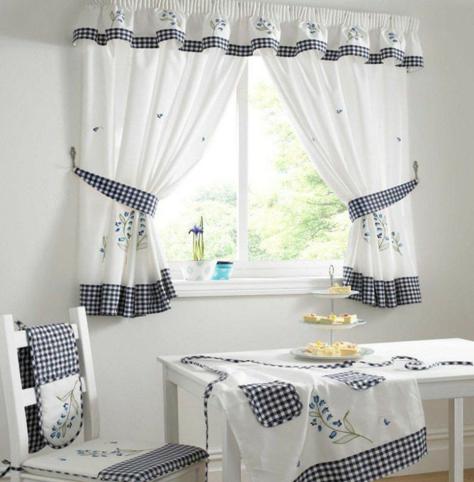 Шторы на кухню