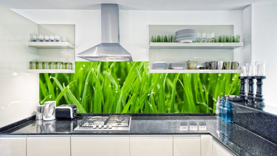 Цветочный фартук для кухни