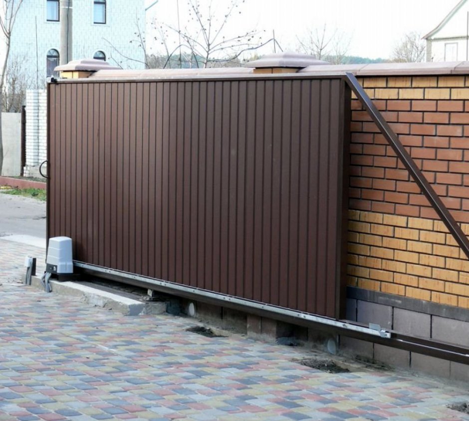 Красивые откатные ворота с калиткой