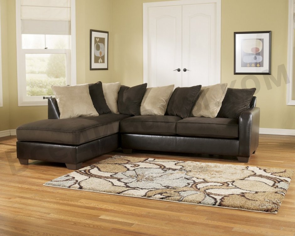 Расстановка мебели в квадратной гостиной