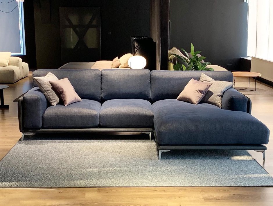 Диван без ножек