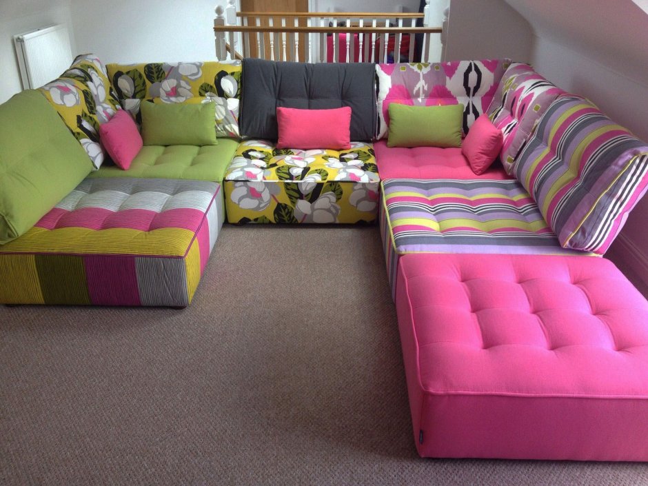 Модульный диван из подушек