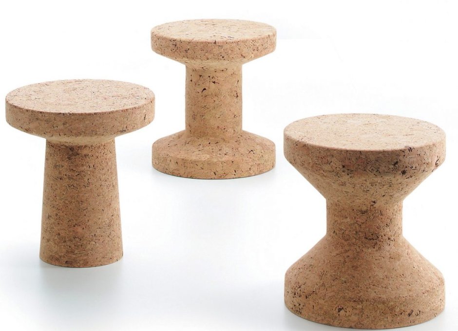 Журнальный столик из винных пробок