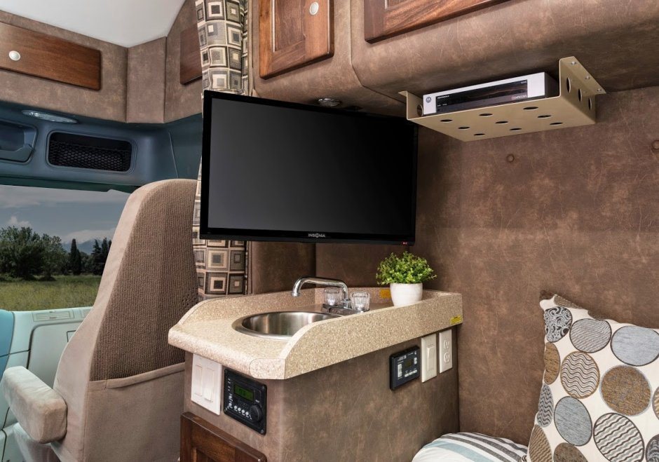 Кабина Sleeper Cab