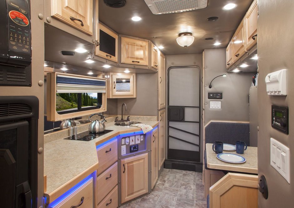 Американские тягачи дом на колёсах Вольво