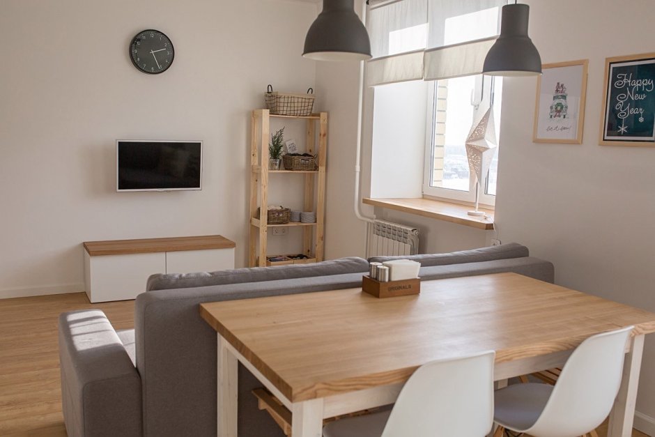 Стол в стиле Сканди