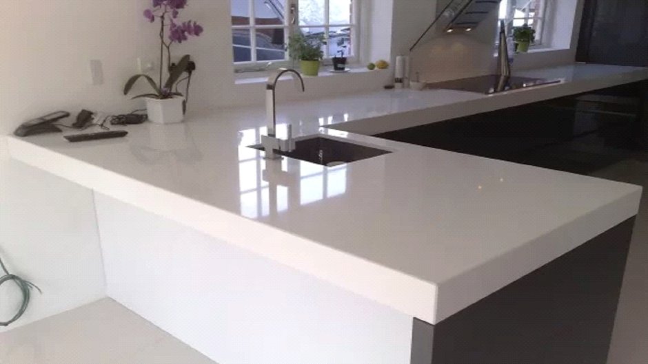 Кромка искусственный камень