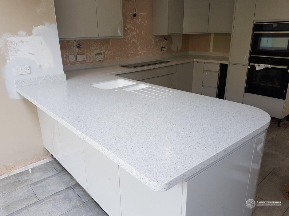 Раковины из искусственного камня для ванной