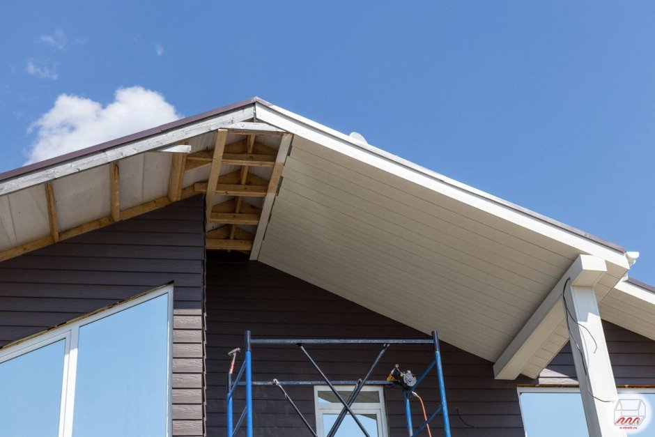 Карниз из планкена