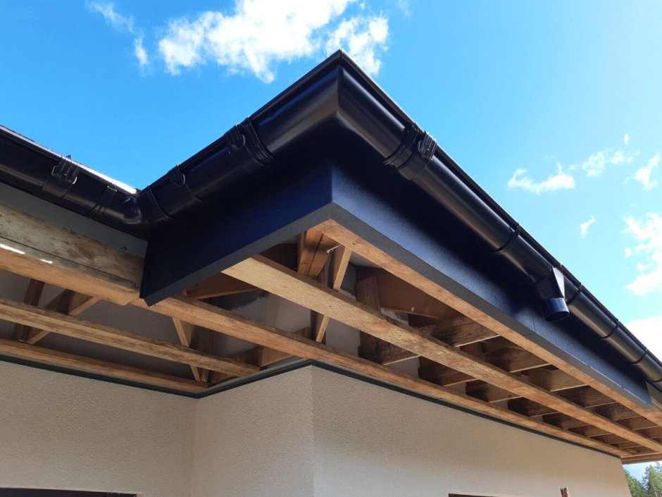 Финский карнизный свес
