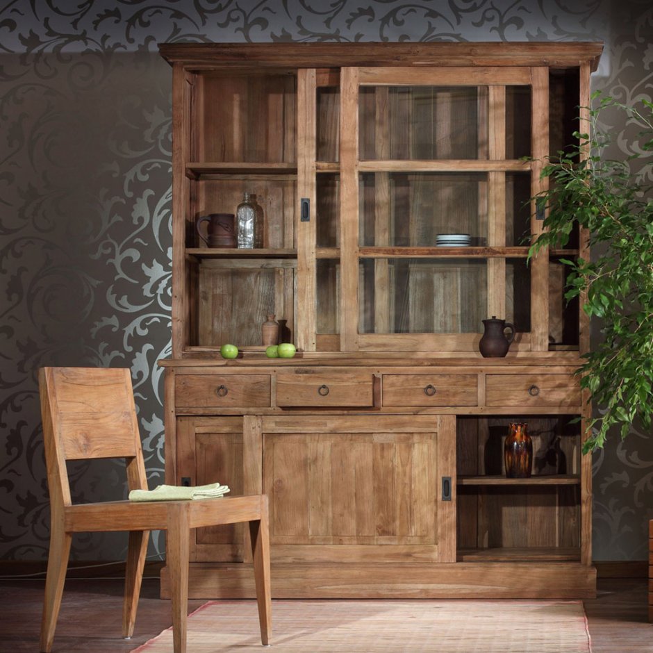Шкаф для посуды из массива дерева