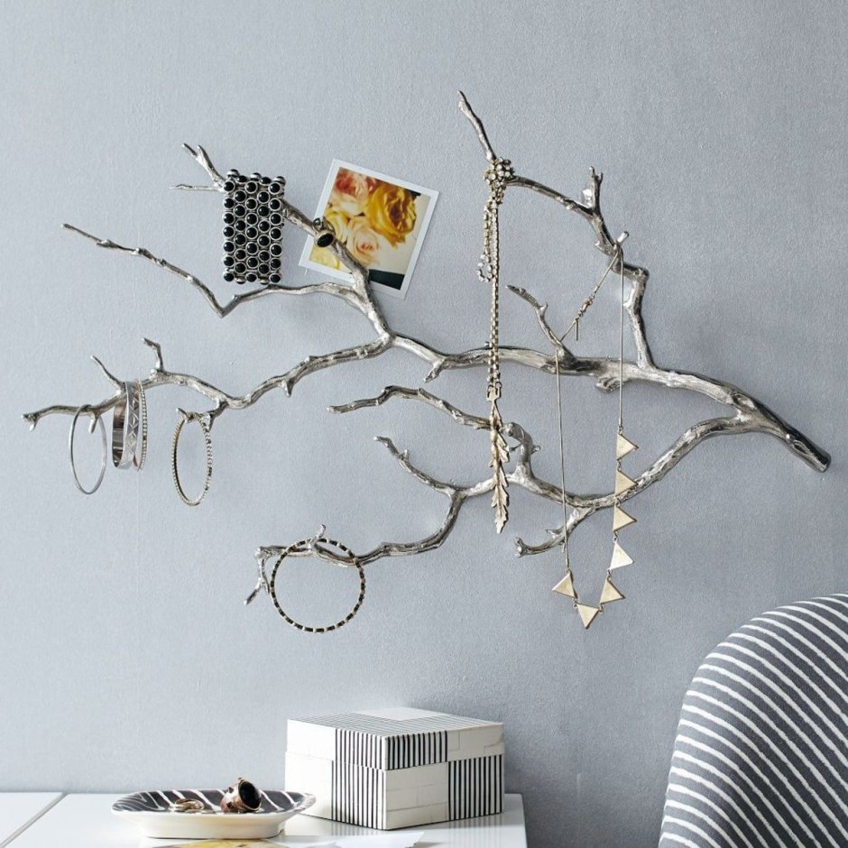 Ветки в декоре интерьера