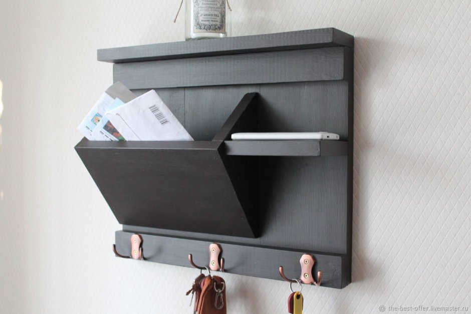 Полка ключница в прихожую