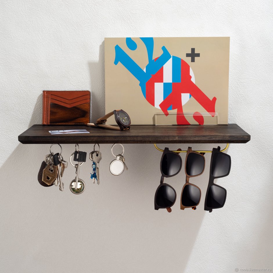 Ключница с полочкой
