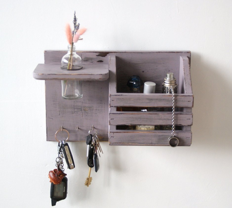Полка ключница в прихожую