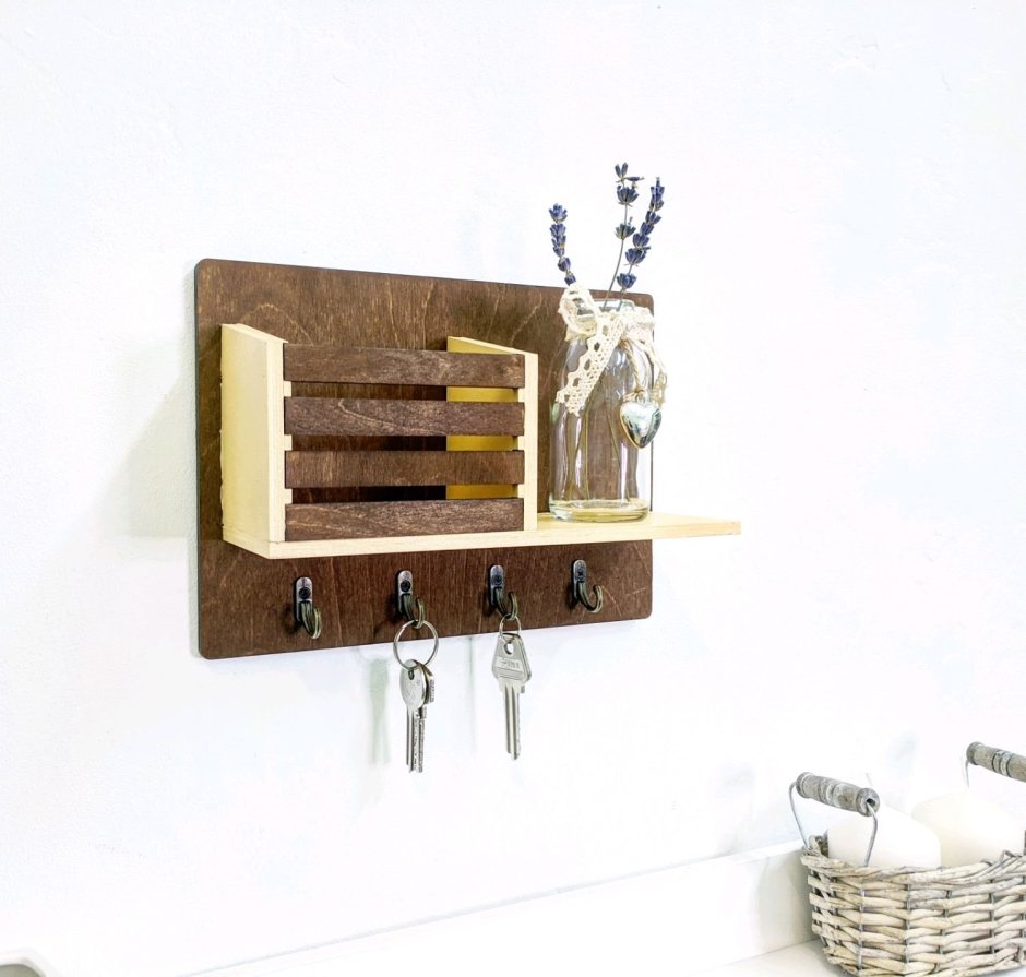 Ключница деревянная