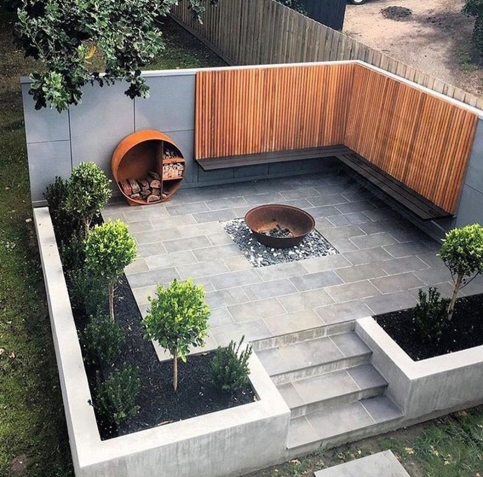 Патио на маленьком участке