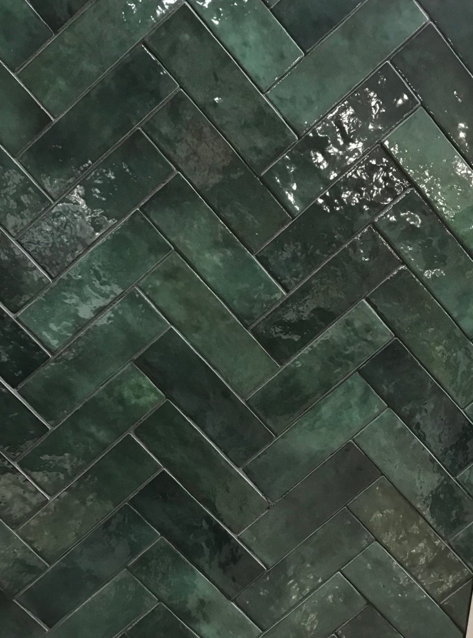 Equipe Artisan Moss-Green