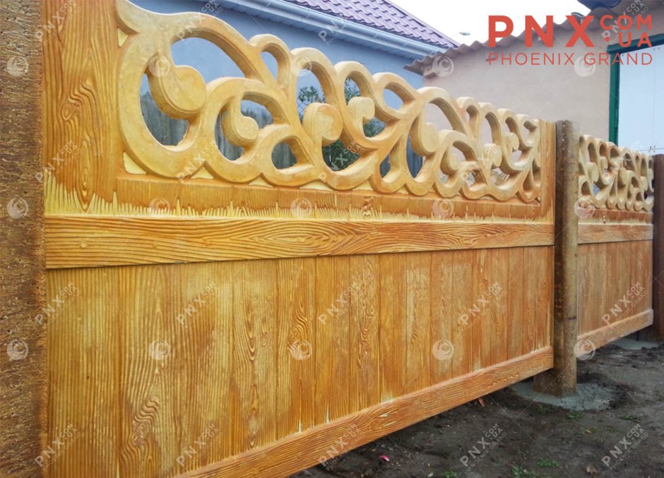 Резной деревянный забор