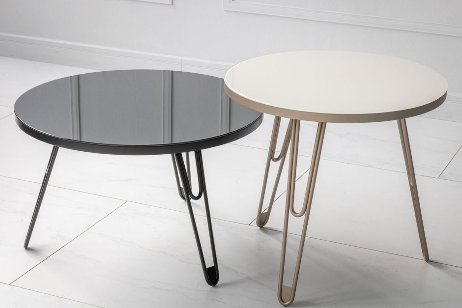 Стол в скандинавском стиле