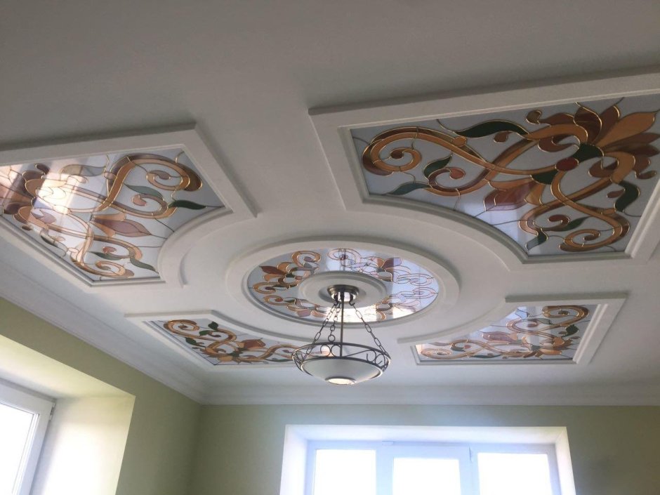 Стеклянные потолки с фотопечатью