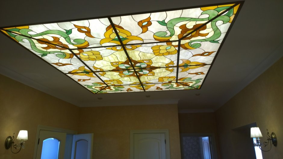 Потолок Армстронг стекло